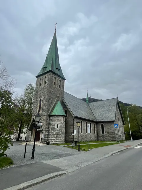 Seremonisted: Årstad kirke.