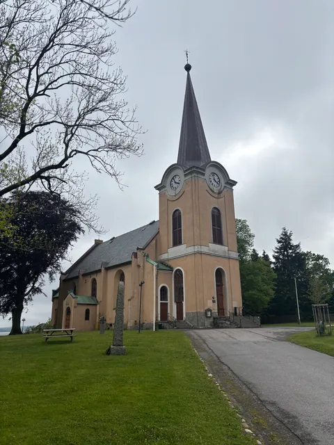 Seremonisted: Larvik kirke.