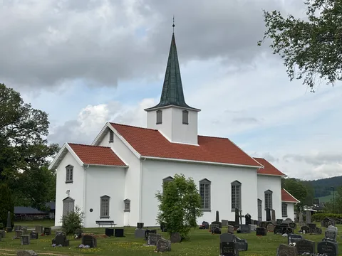 Seremonisted: Svarstad kirke.