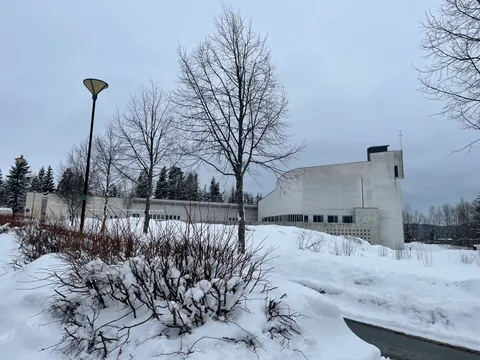 Seremonisted: Vardåsen kirke.